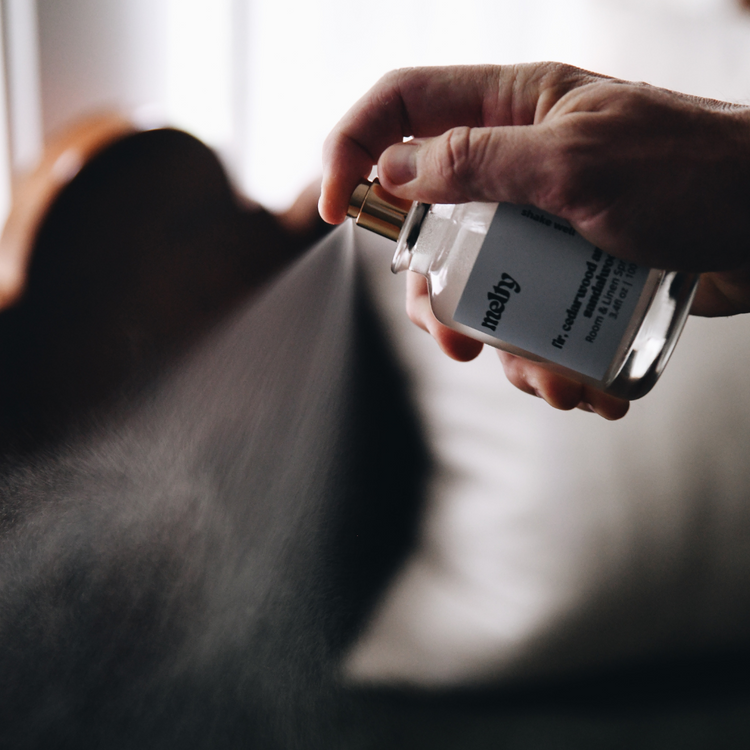 Raw Sugar, Clove & Sandalwood Scented Room & Linen Spray by themelty.co™